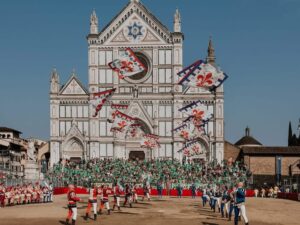 Bandierai degli Uffizi Calcio Storico, lancio di bandiere in piazza santa Croce - Tiziano Baldi ph ©